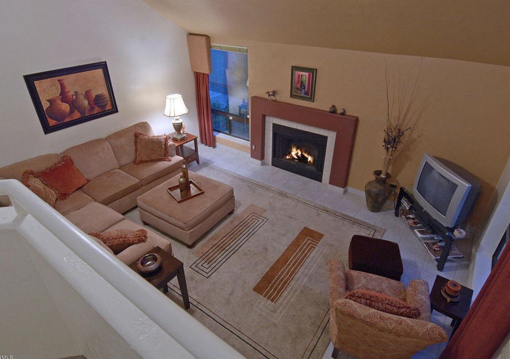 Skyline Bel Air Estates Apartment | Beautiful 2 bedroom 2 bath Condominium in Gated Catalina Foothills Complex.
