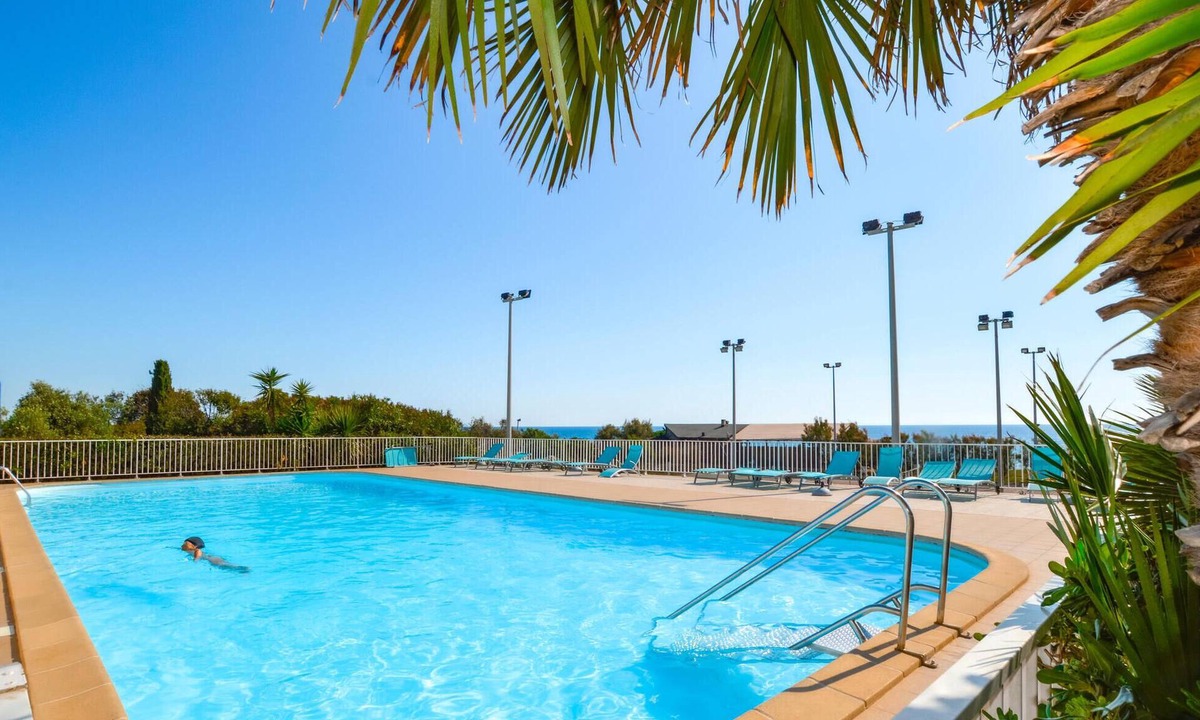 Prunete Apartment | Beautiful apartment in Prunete with swimming pool
