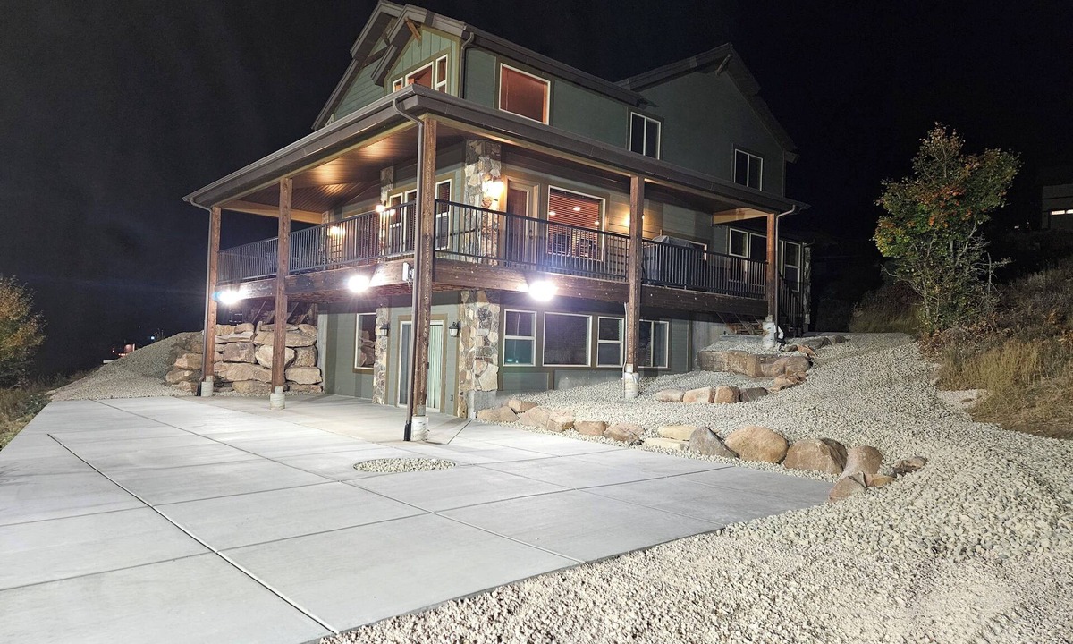 Garden City Cabin | Beautiful Bear Lake Family Retreat