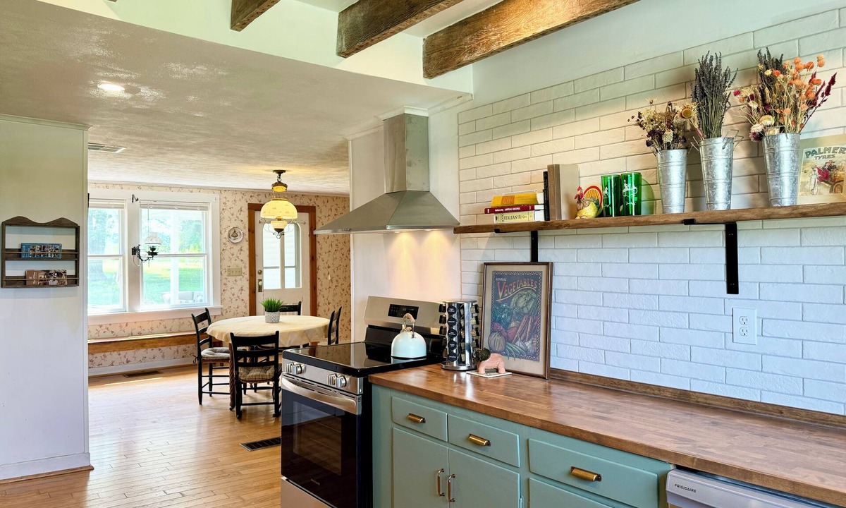 Auburn Other | Beautiful historic farmhouse on a hobby farm