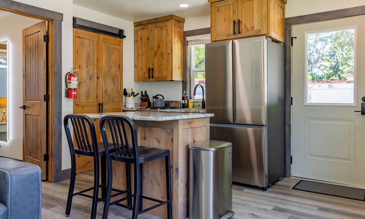 Cody House | Beautiful NEW 1-bed, 1-bath right in downtown Cody! Sleeps up to 4.