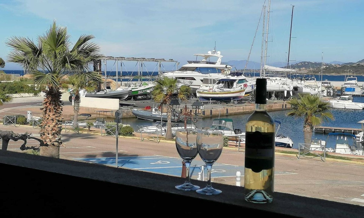 Marine de Saint Ambroggio Apartment | Bel Appartement vue mer à 3 min de la Plage