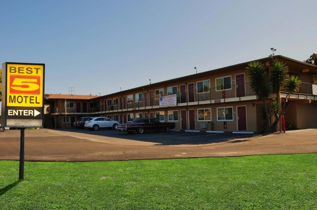Salinas Hotel | Best 5 Motel