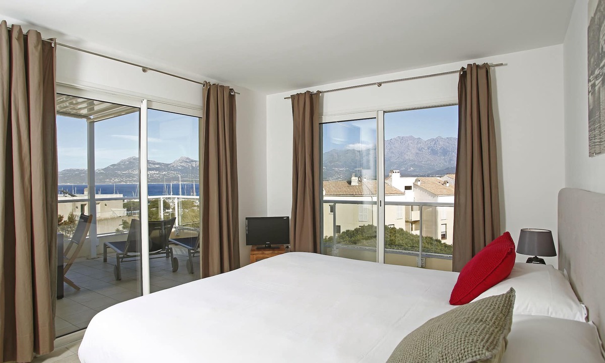 Calvi Hotel | Best Western Hotel Casa Bianca, Piscine Intérieure et Extérieure