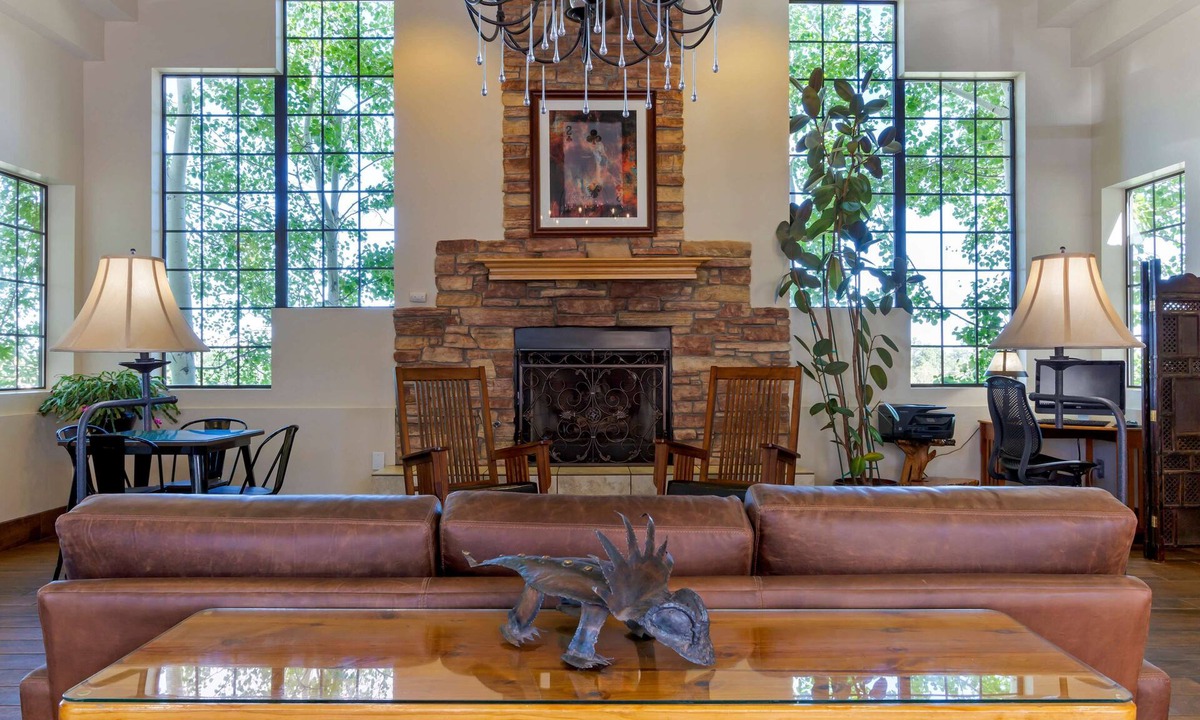 Show Low Hotel | Best Western Paint Pony Lodge