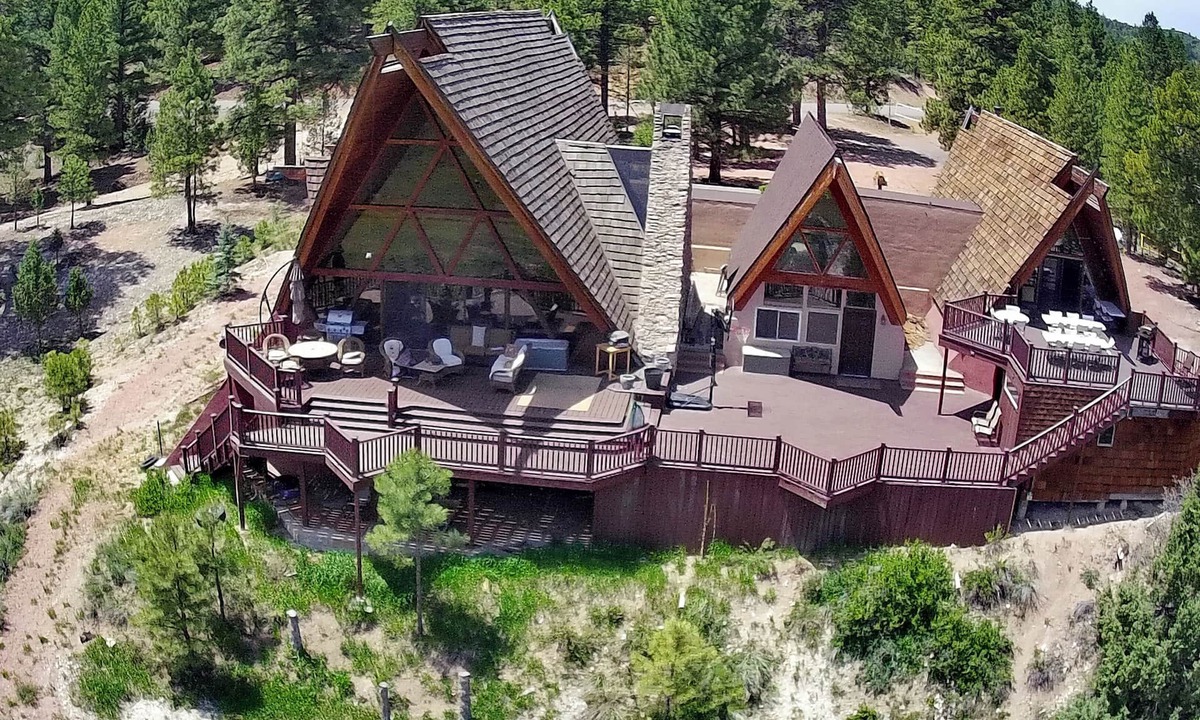 Long Valley Junction Cabin | Big Family Fun! Mtn Cabin Between Bryce & Zion