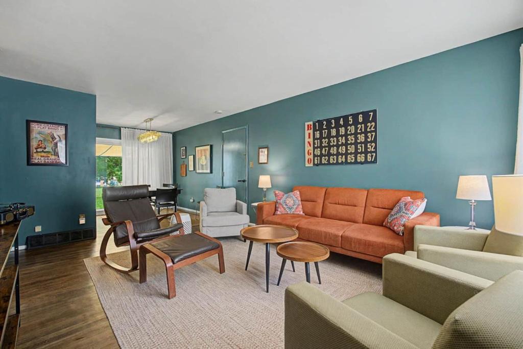 Riverside House | Bingo: King Beds & Game Room near WPAFB