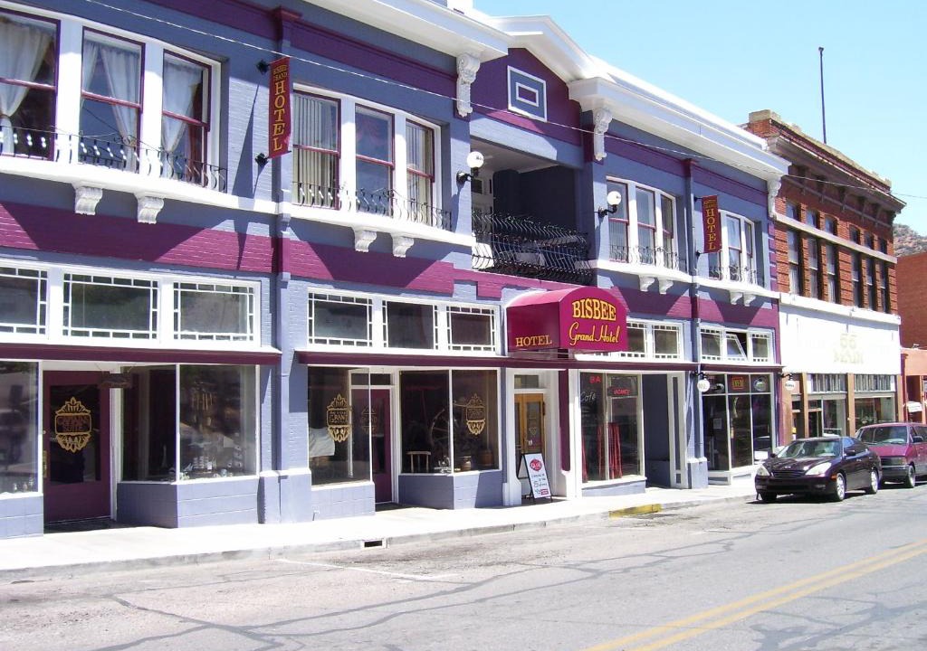 Bisbee Hotel | Bisbee Grand Hotel, Saloon, and Music Venue