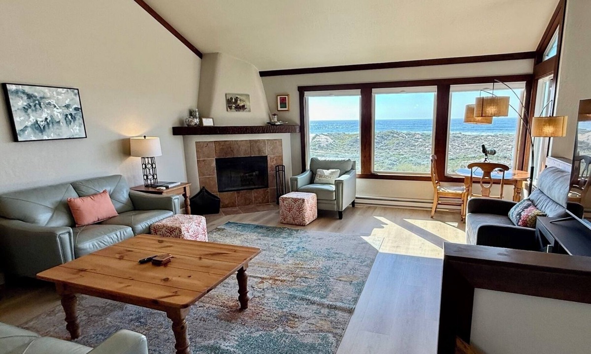 Castroville House | Blue Diamond@Monterey Dunes OCEANFRONT 3bed/3bath-sleeps 7 Monterey/Santa Cruz