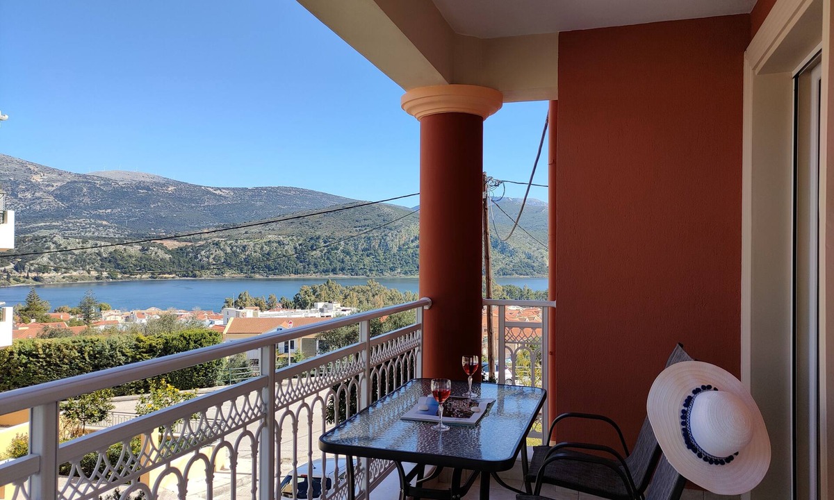 Argostoli Town Apartment | Blue Lagoon Luxury Apartment A1