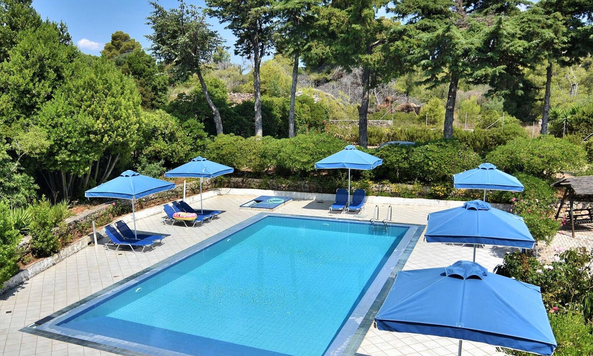 Kerameies Apartment | BlueWhite Studio - Haven by the Pool
