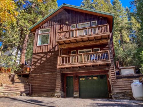 Sugar Pine Ski Chalet | Boom Chalet Yosemite