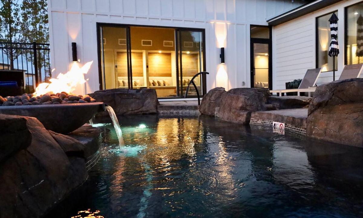 Idaho Falls Cottage | Boutique Spa Resort Adults-Only | Designed for Relaxation