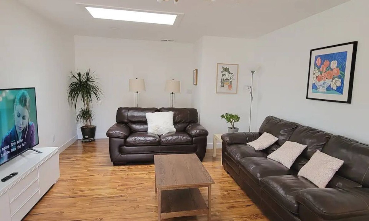 Berryessa House | Bright spacious cozy 2B1B with full living full kitchen and gated backyard