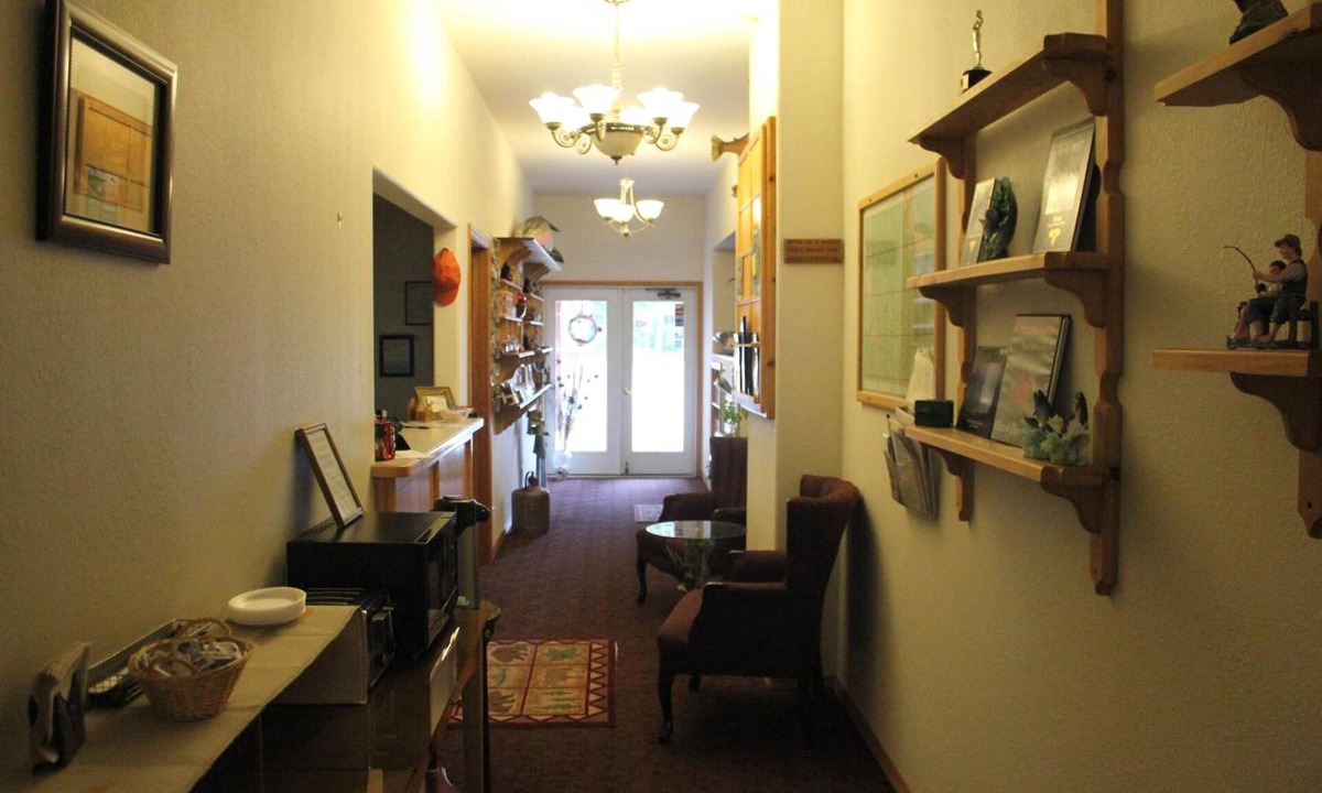 Libby Hotel | Caboose Motel