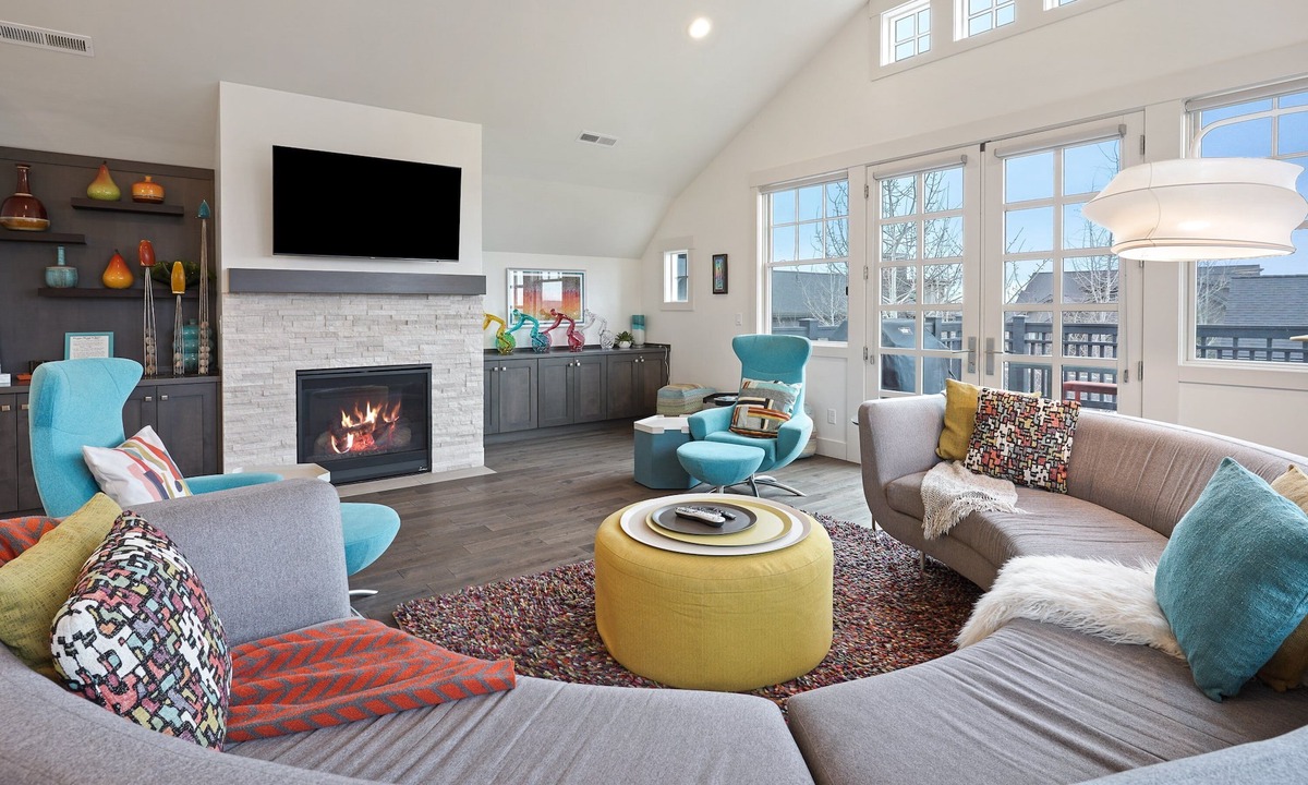 Bend House | Cairn - Tetherow Executive Retreat, Private Hot Tub, Modern