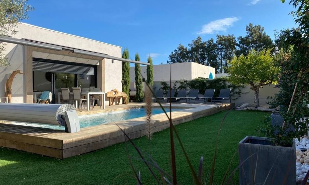 Lecci House | Cala Rossa: MT * charm + Quality/Price – Private heated pool-Air conditioning- WIFI