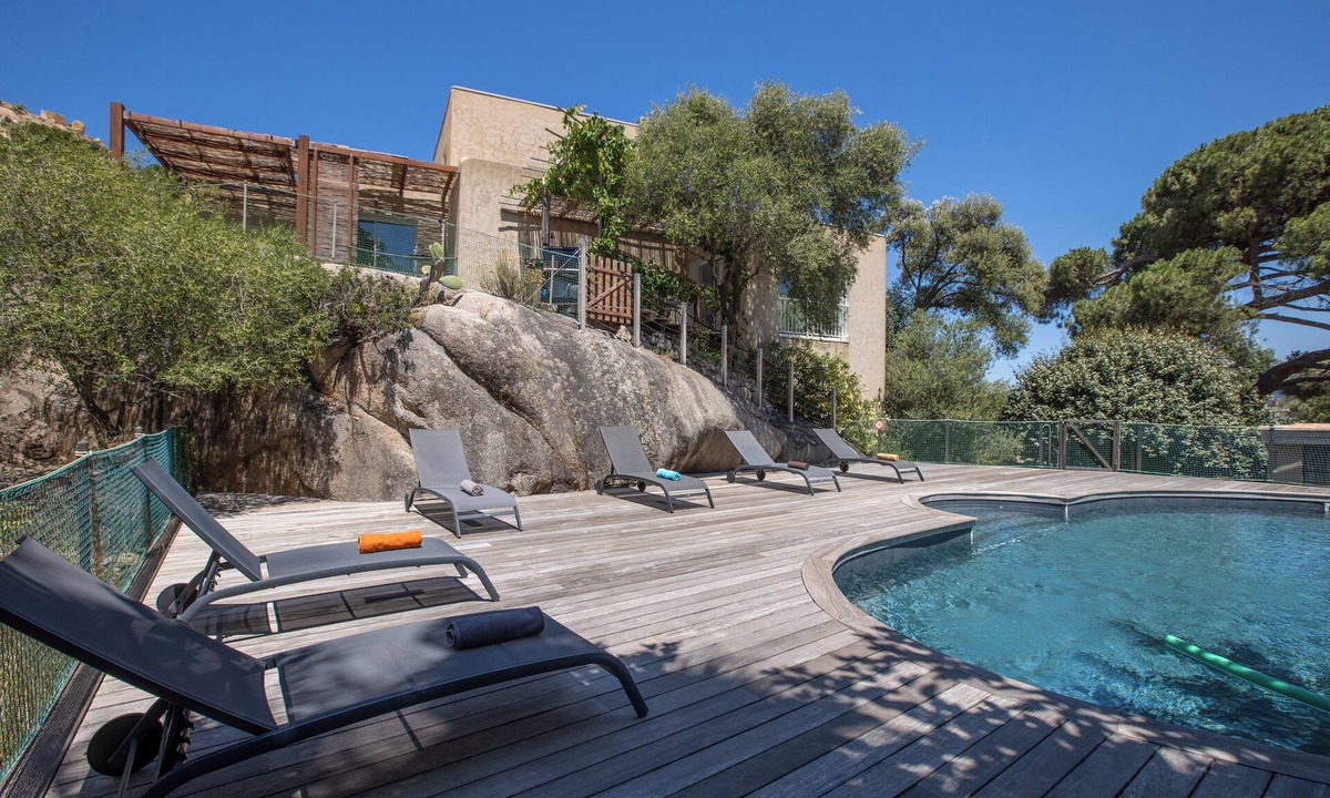 Calvi Villa | Calvi Villa in Peace, 970 m from the Beach, Close to the Center