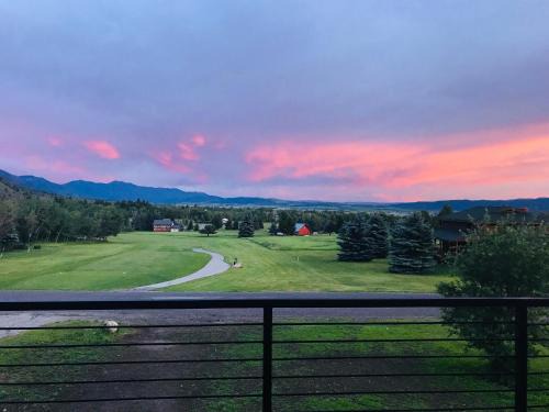 Star Valley Ranch House | Canyon Pines Retreat