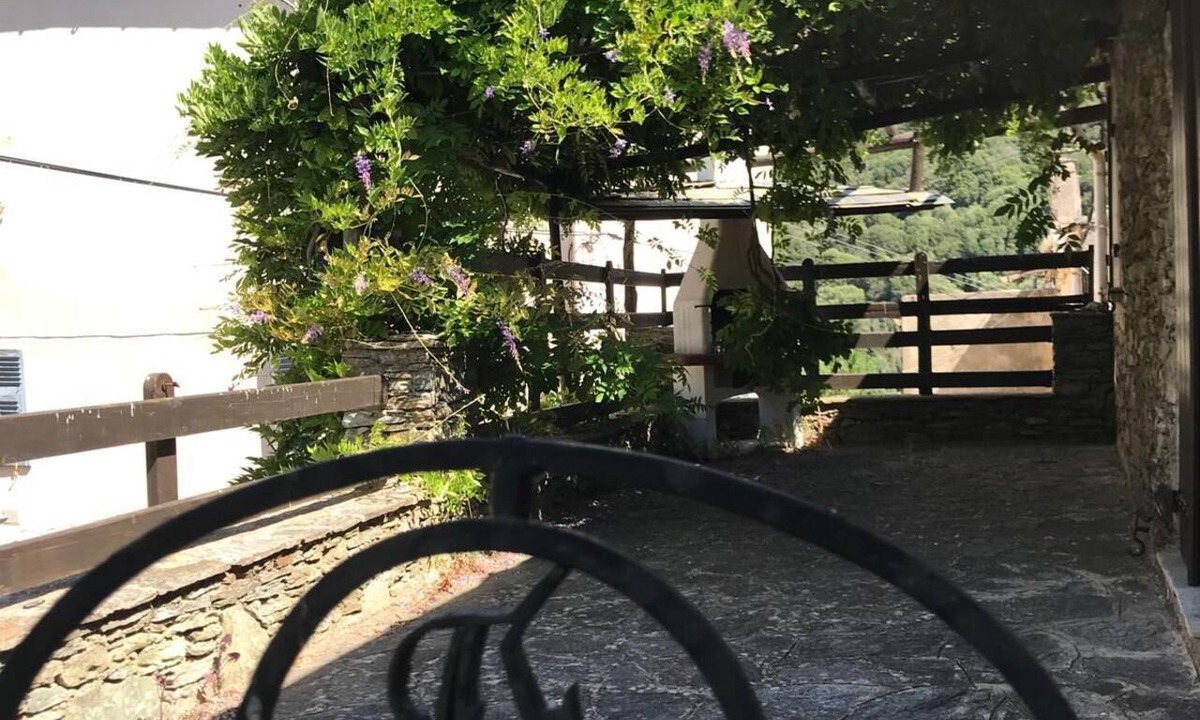 Luri Apartment | 👉 Cap Corse—40% OFF JULY 15–24: A BRIDGE BETWEEN THE SEA AND THE MOUNTAINS!