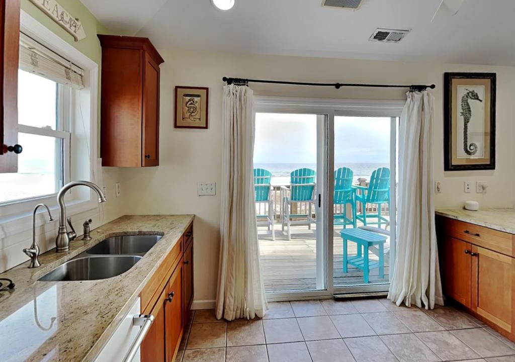 Topsail Beach House | CarrleTrachtman