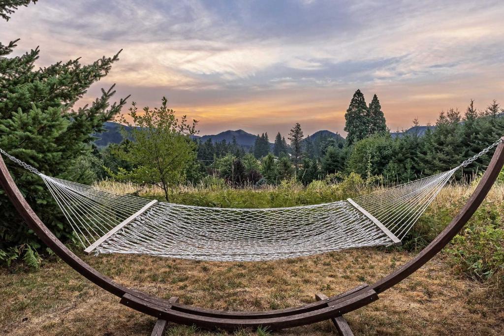 Carson Bed & Breakfast | Carson Ridge Luxury Cabins