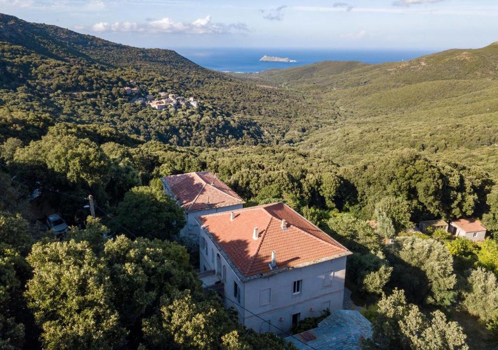 Ersa Bed & Breakfast | Casa A Rota Chambres d'Hôtes dans une maison d'Américains