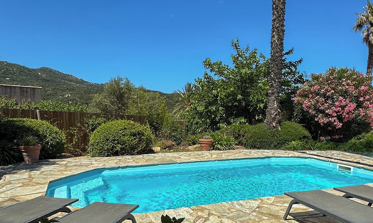 L'Ile-Rousse Villa | CASA GIALLA - VILLA * - Heated pool - Near the beach L'Île-Rousse