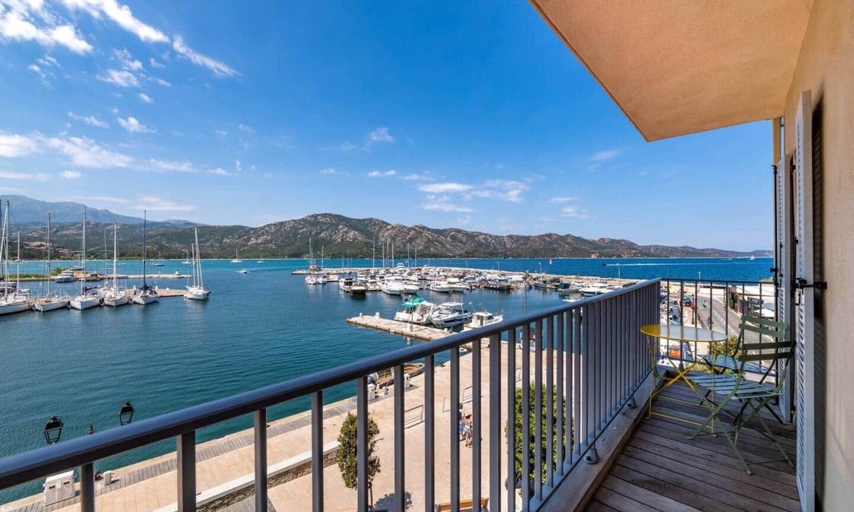 Saint-Florent Apartment | Casa Nostra 3* : Welcome !