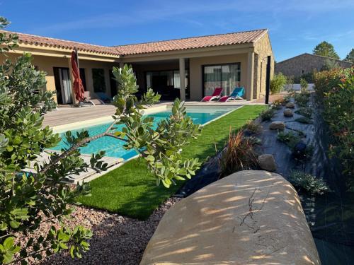 Lecci Villa | Casa Nostra Villa Récente Climatisée - Piscine Chauffée