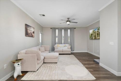 McDowell Mountain Apartments Apartment | Casual Comfort Elegance