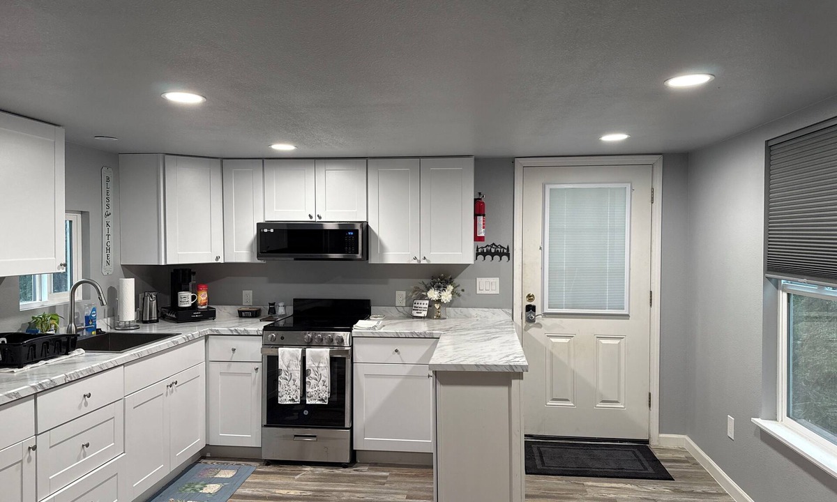 Cataldo House | Cataldo’s hidden 2 bedroom gem minutes from skiing and Coeur d’Alene