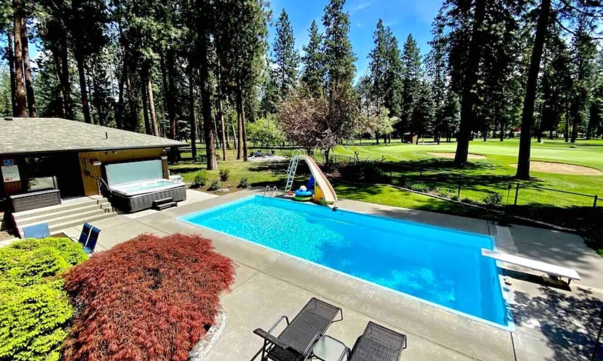 Coeur d'Alene House | CdA Hotspot - Hot Tub, Pool, & Sauna