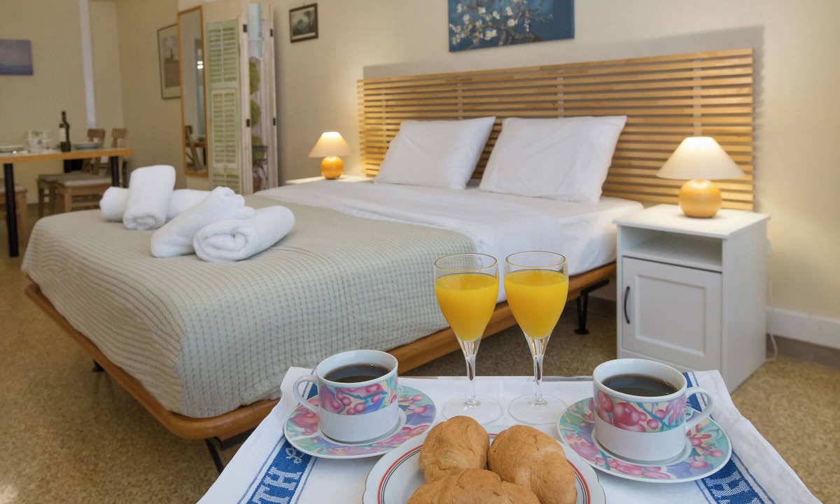 Psirri Apartment | Central apartment on pedestrian street