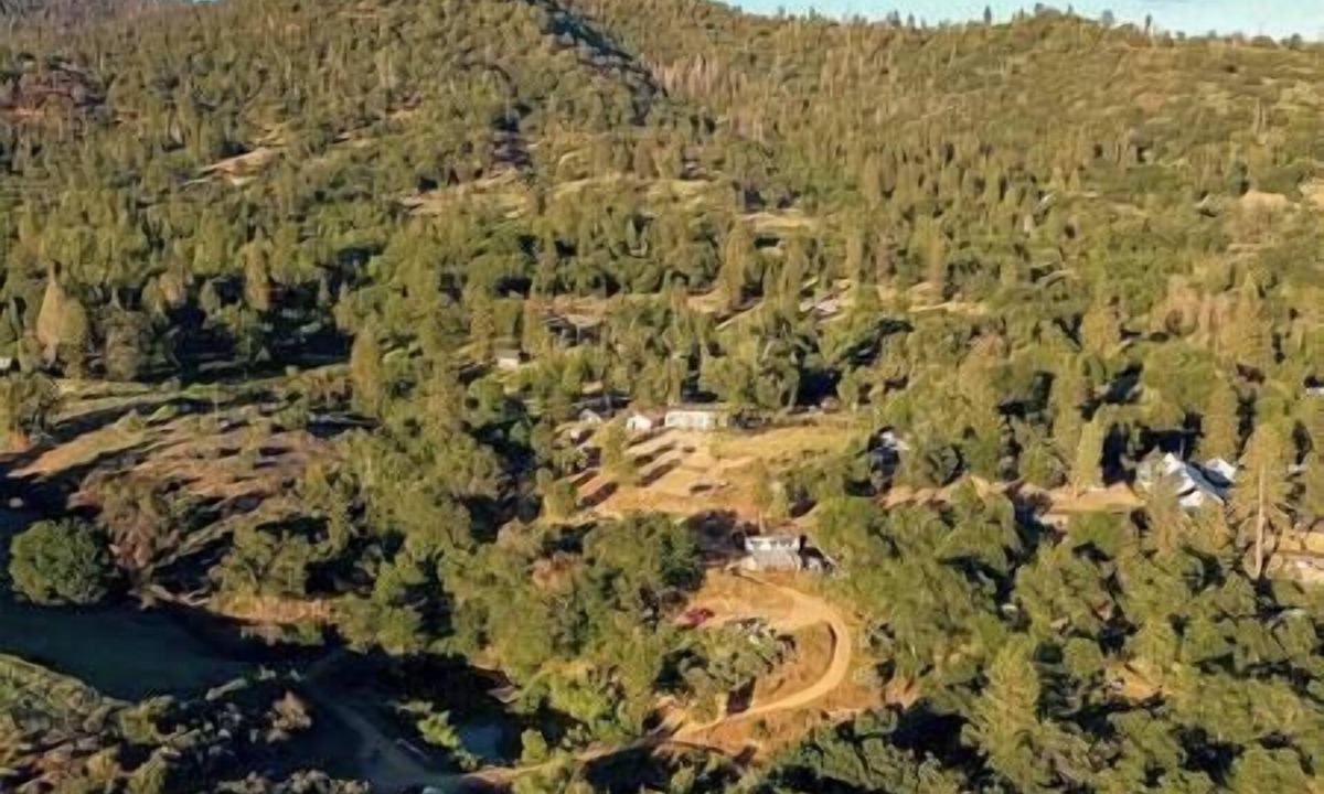 Pinehurst RV Rental | CG26 Sml Campsite/Shower Kings Canyon/Sequoia NP