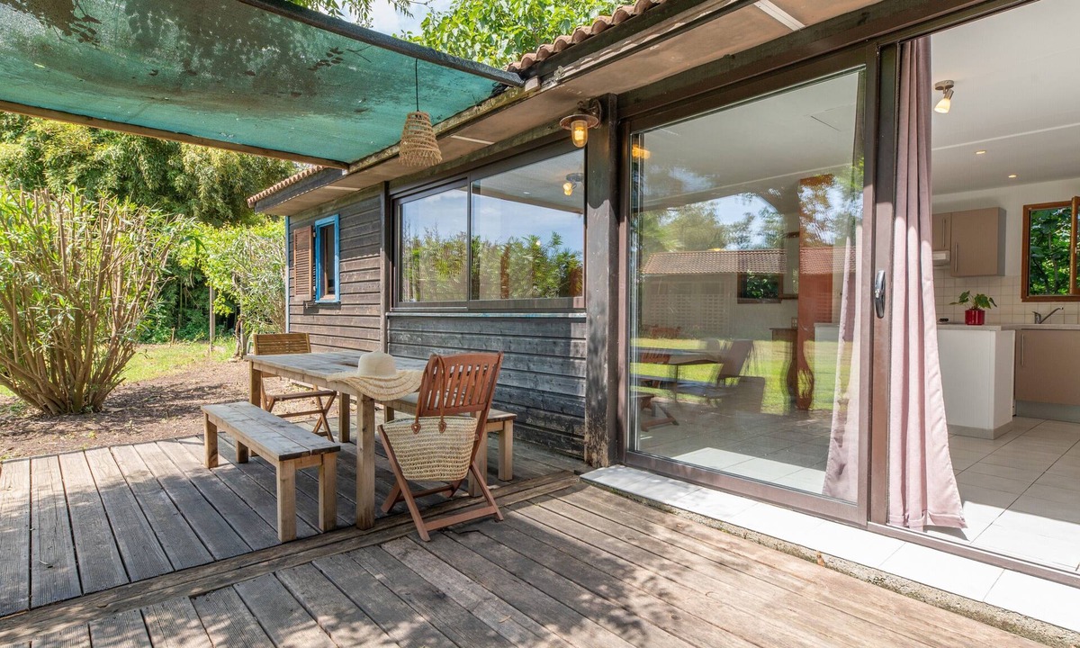 Prunete House | Chalet Bignone, seaside, in the heart of a large wooded park