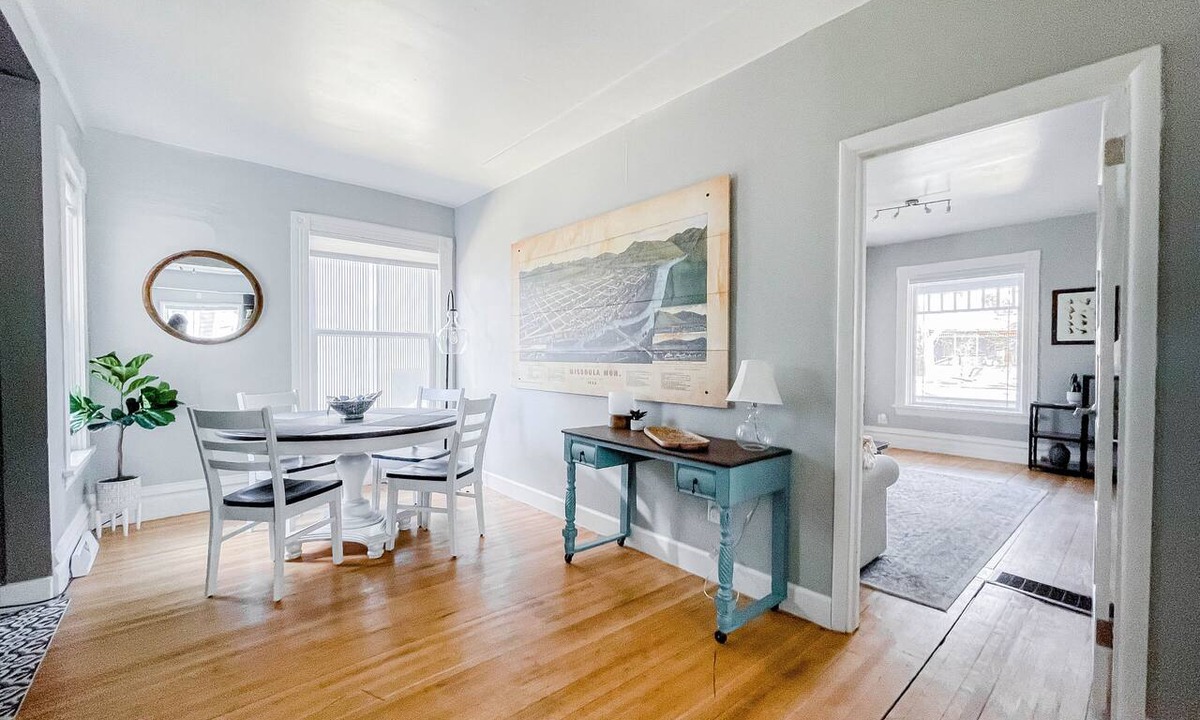 University District Apartment | Charming 1BR Near UM & Downtown-Mid-Term Stays Welcome
