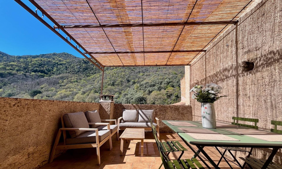 Muro House | Charming Corsican house 15' from the sea