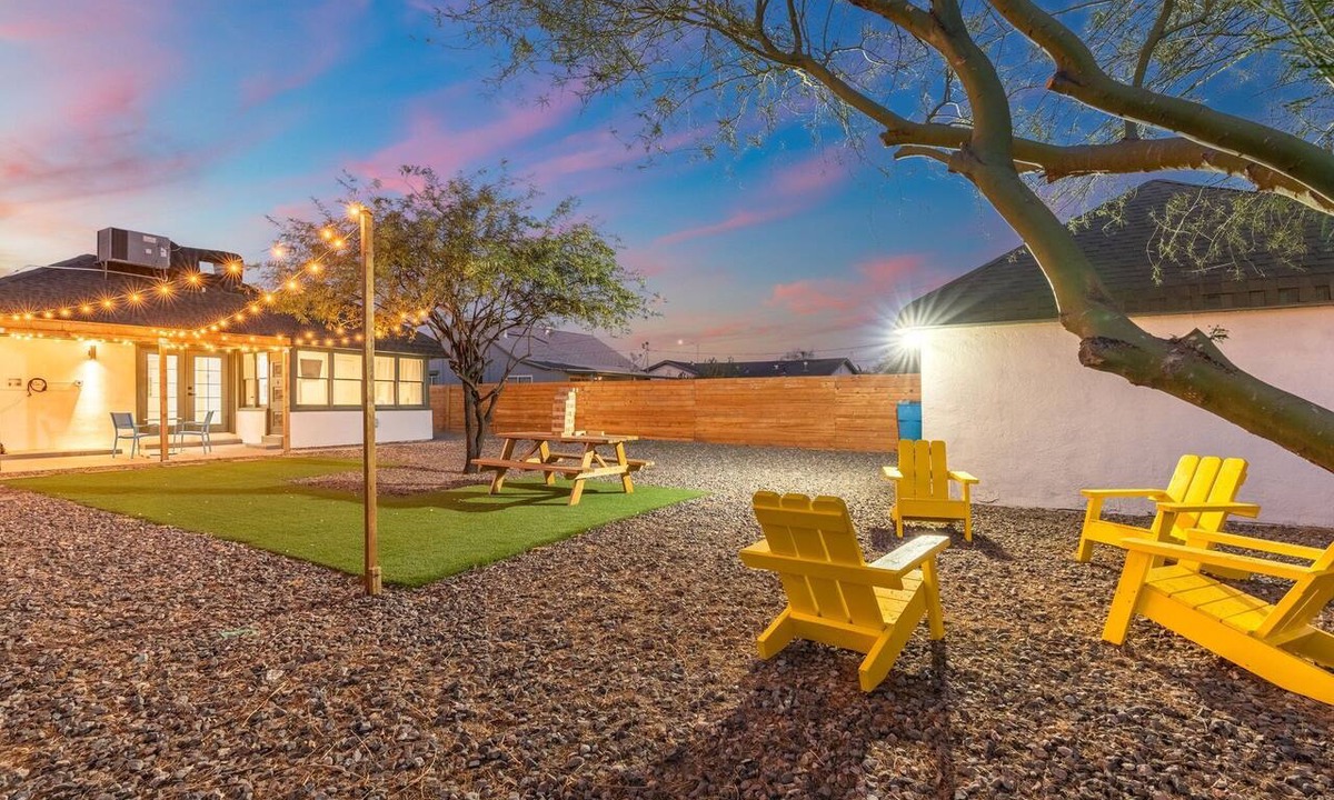 Encanto Cottage | Charming Cottage - Storybook Style - Near Downtown Phoenix!