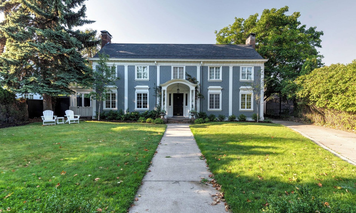 University District House | Charming Historic Gem in the Heart of Missoula's University District