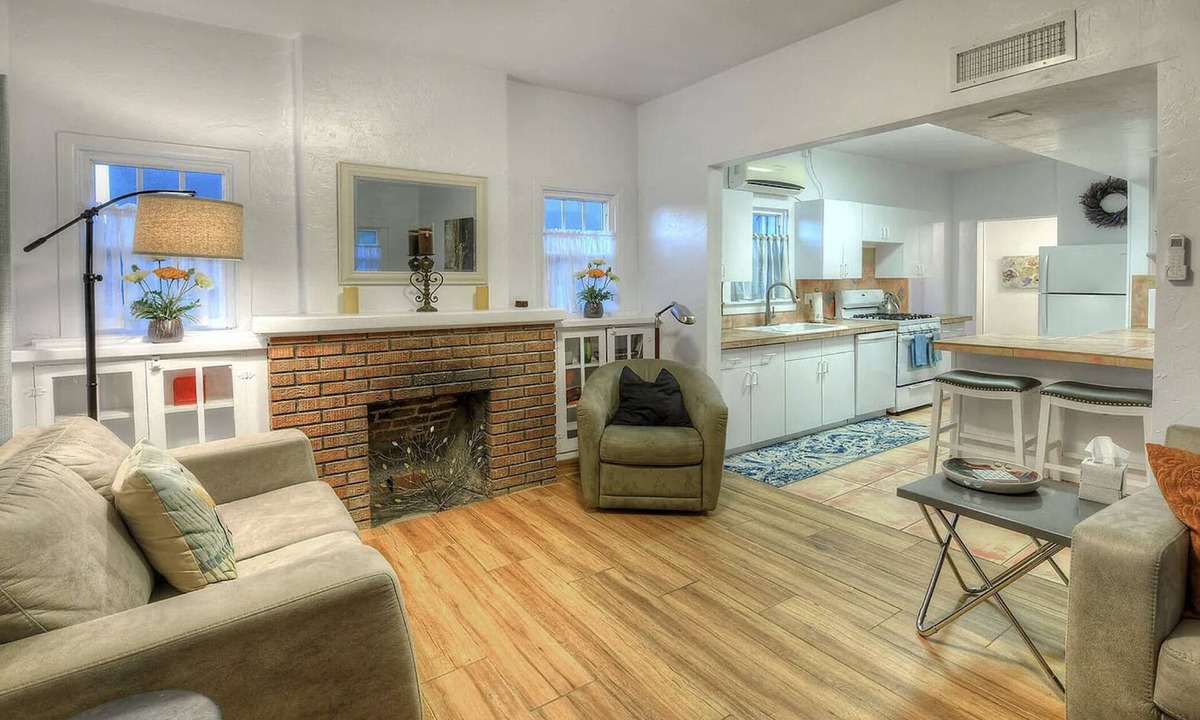 Blenman-Elm House | Charming Historic House in Central Tucson - Fully Renovated