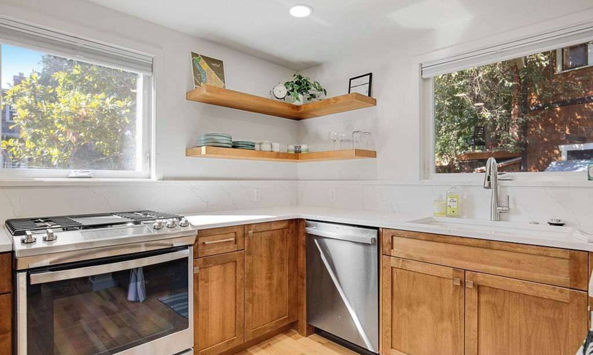 Veterans Park House | Charming Historical Home in Downtown Boise