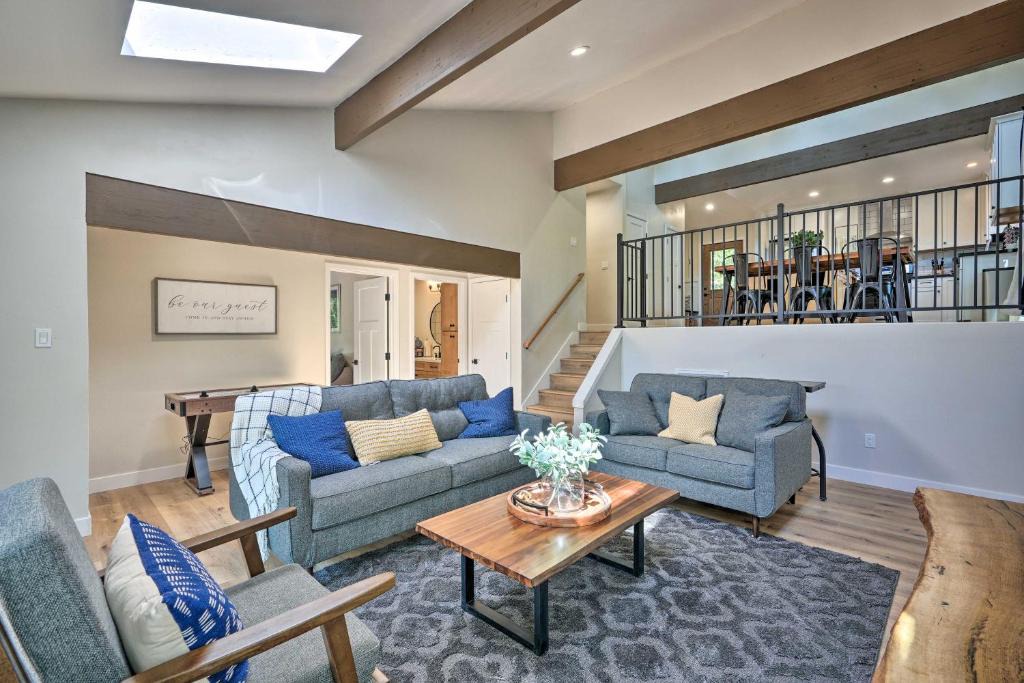 Placerville House | Charming Placerville Retreat with Deck and Grill!