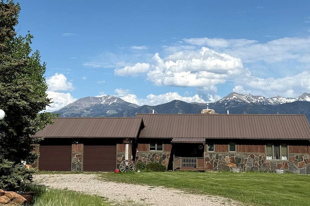 Ennis House | Charming Riverfront Guest House with Deck Overlooking Madison River, Near Ennis, Montana