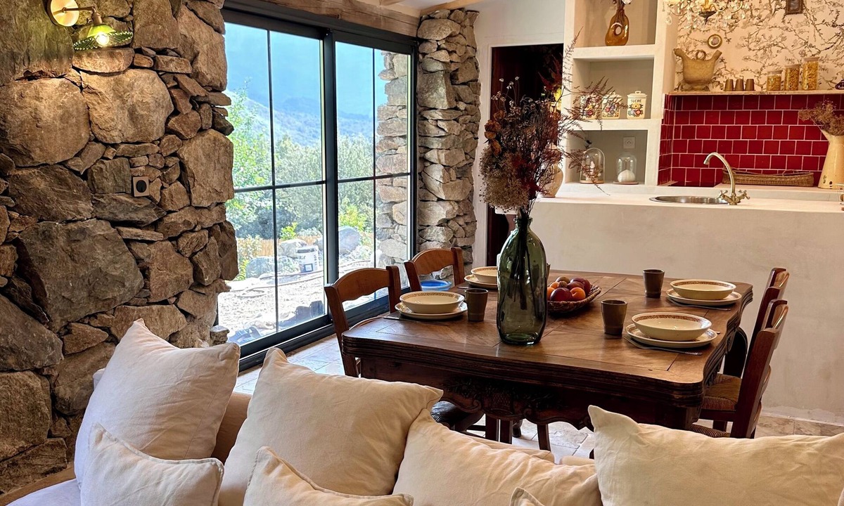 Morosaglia House | Charming sheepfold with swimming pool close to beaches and rivers