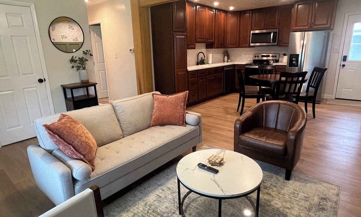 Xenia House | Charming single-story house perfect for getaways or extended stays.