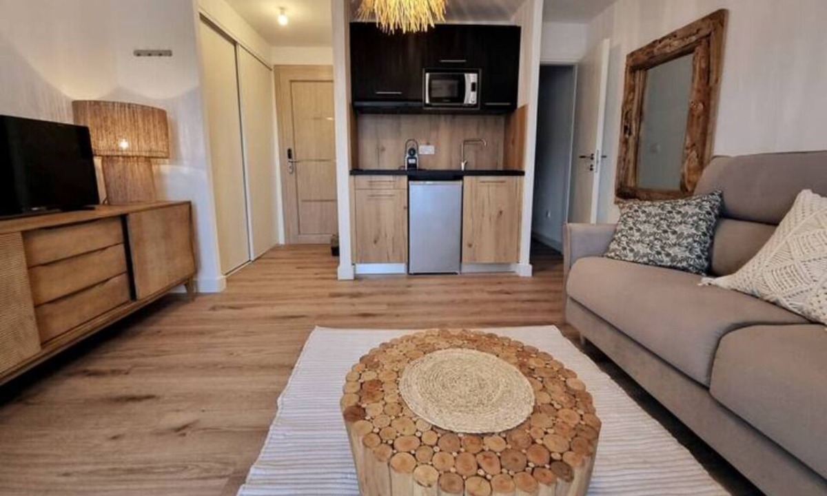 Cala Rossa Apartment | Charming studio 1 km from the beach with swimming pool.