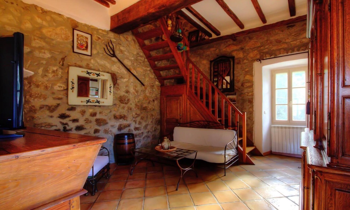 Cateri House | Chez Nanou - CATERI - Gîte