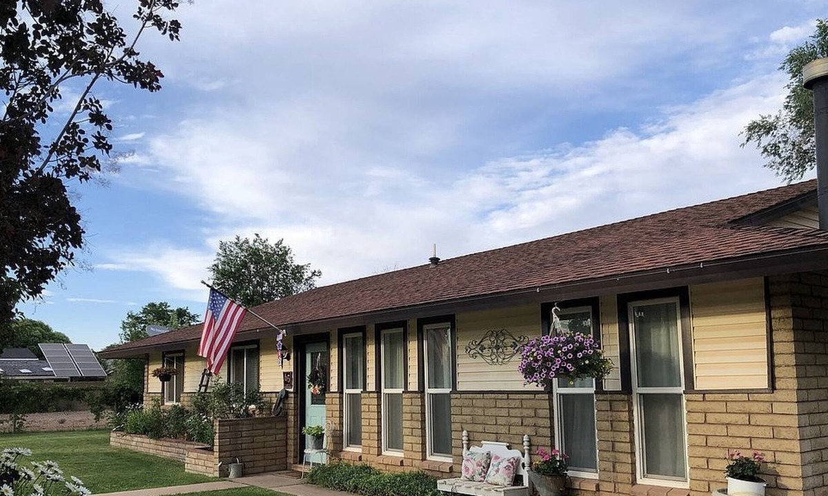 Snowflake House | Clean, cozy home in the heart of Snowflake!