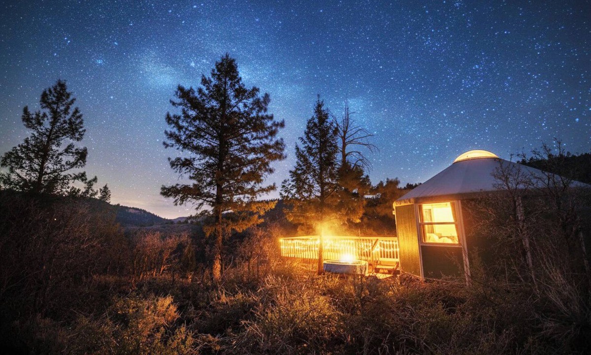 Glendale Cabin | Clifftop Mountain View Yurt. Hot Tub. Between Zion/Bryce #1